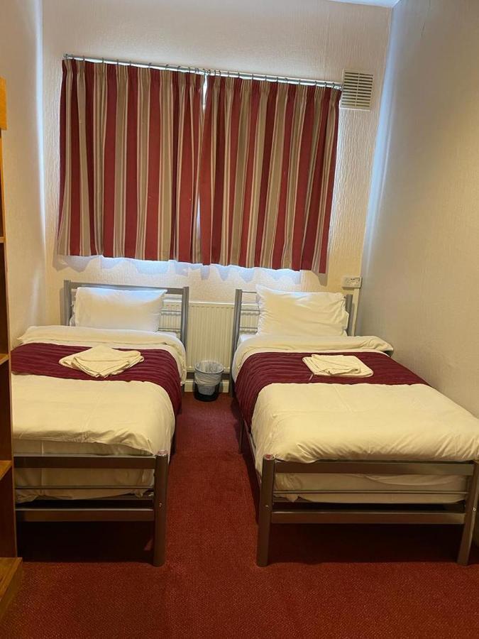 St Nicholas Hotel londyńska dzielnica londyńska dzielnica Harrow Zewnętrze zdjęcie