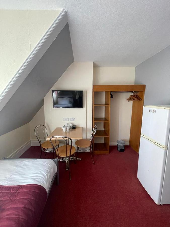 St Nicholas Hotel londyńska dzielnica londyńska dzielnica Harrow Zewnętrze zdjęcie