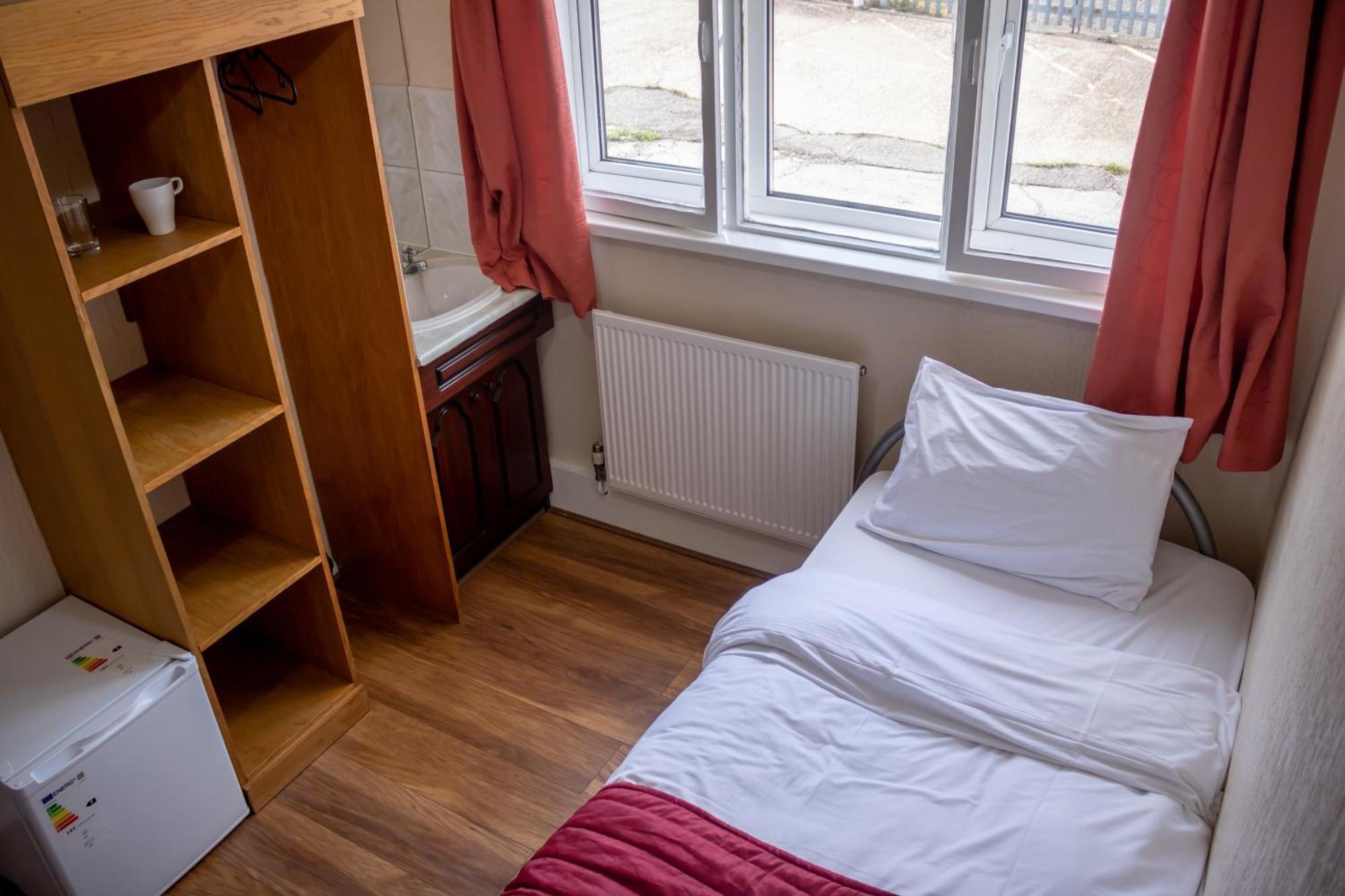 St Nicholas Hotel londyńska dzielnica londyńska dzielnica Harrow Zewnętrze zdjęcie